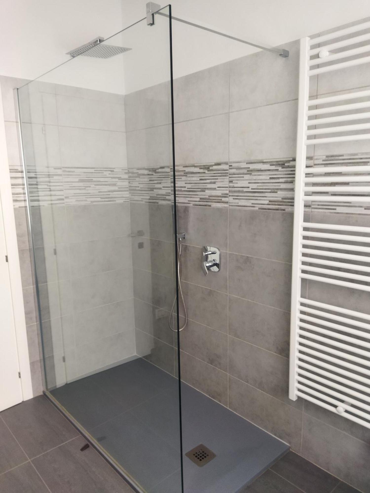 Apartamento Rose Garden House Wi-Fi Riva del Garda Exterior foto